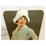 VIEW 2 CLOSEUP W/ LADY