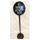 CAST NO PARKING BETWEEN SIGNS