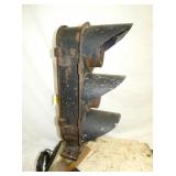 VIEW 2 LEFTSIDE STOPLIGHT