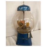 VIEW 2 CLOSEUP GUM MACHINE