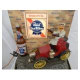 VIEW 2 CLOSEUP 16X17