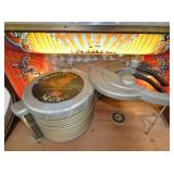 VIEW 4 WURLITZER JUKE BOX