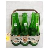 7UP 6PK CARRIER W/ BOTTLES