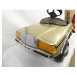 VIEW 3 BACK VIEW BO CAR