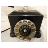 VIEW 2 CLOSEUP PHONE