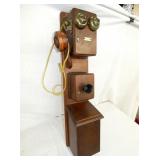 VIEW 2 CLOSEUP PHONE