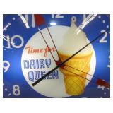 VIEW 2 CLOSEUP CLOCK