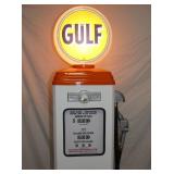 VIEW 5 MODERN METAL GAS PUMP