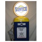 VIEW 2 CLOSEUP GAS PUMP