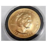 VIEW 2 First Lady OF THE STAGE GOLD