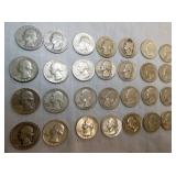 VIEW 2 CLOSEUP 1940-64 SILVER QUARTERS