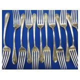 VIEW 2 CLOSEUP SILVER FLATWARE