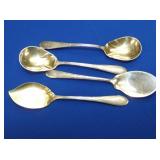 127 GRAMS SILVER SPOONS