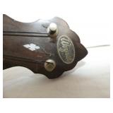 VIEW 2 CLOSEUP WIZARD BANJO