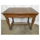 54IN OAK DINING TABLE