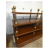 VIEW 3 LEFTSIDE DEPT. STORE DISPLAY