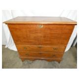 17TH CENTURY MULE CHEST