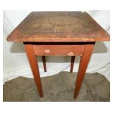 18X27 SMALL PINE TABLE
