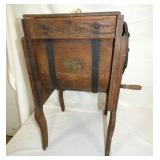 PRIM. WOODEN CHURN