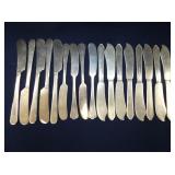 495 GRAMS STERLING BUTTER KNIVES 