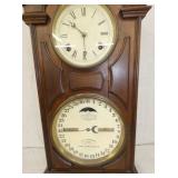 VIEW 2 CLOSEUP CALENDAR CLOCK