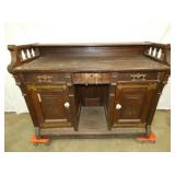55X43 UNUSUAL HOTEL DESK