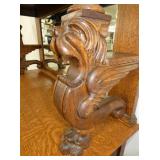 VIEW 4 GRIFFAN HEADS