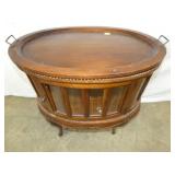 VIEW 2 CLOSEUP W/ SERVING TRAY TOP