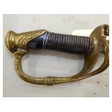 VIEW 2 CLOSEUP FRENCH