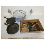 CAST PANS, ENAMEL OVER CAST, HINGES
