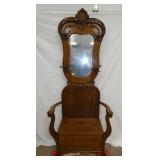 OAK HALL SEAT W/ CARVINSG