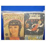 VIEW 2 CLOSEUP LITTLE BIG BOOKS