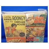 VIEW 2 CLOSEUP LITTLE BIG BOOKS