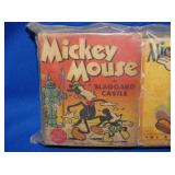 VIEW 2 CLOSEUP LITTLE BIG BOOKS