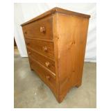 VIEW 2 W/ BRACKET FEET, CUT NAILS