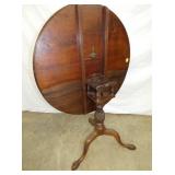 VIEW 3 W/ PINE APPLE BASE