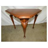 VIEW 2 CLOSEUP CHERRY DROPLEAF