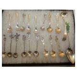 59 GRAMS SILVER SPOONS