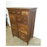 VIEW 2 CLOSEUP OAK FILE