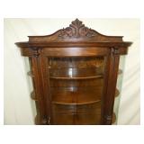 VIEW 2 CLOSEUP CHINA W/ CROWN