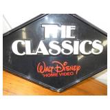 VIEW 2 CLOSEUP LIGHTUP SIGN