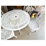 VIEW 2 TABLE W/ 4 MATCHING CHAIRS