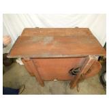 VIEW 2 CLOSEUP TOP SEED CLEANER