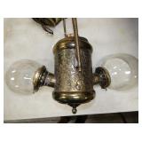 VIEW 2 CLOSEUP ANGLE LAMP