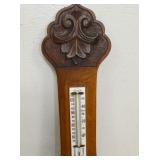 VIEW 2 CLOSEUP BAROMETER