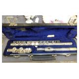 FLUTE W/ CASE 