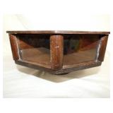 VIEW 2 CLOSEUP GLASS SIDES 