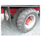 VIEW 11 CLOSEUP DUAL WHEELS