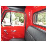 VIEW 20 INTERIOR PROFESSIONAL RESTORED