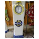 VIEW 6 CHEV. ERIE GAS PUMP